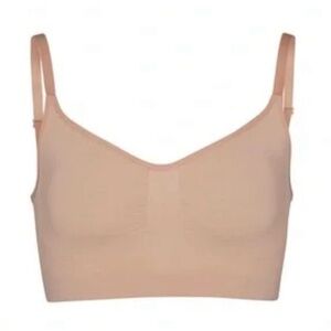 Skims Sculpting Bra size L/XL Rose Beige